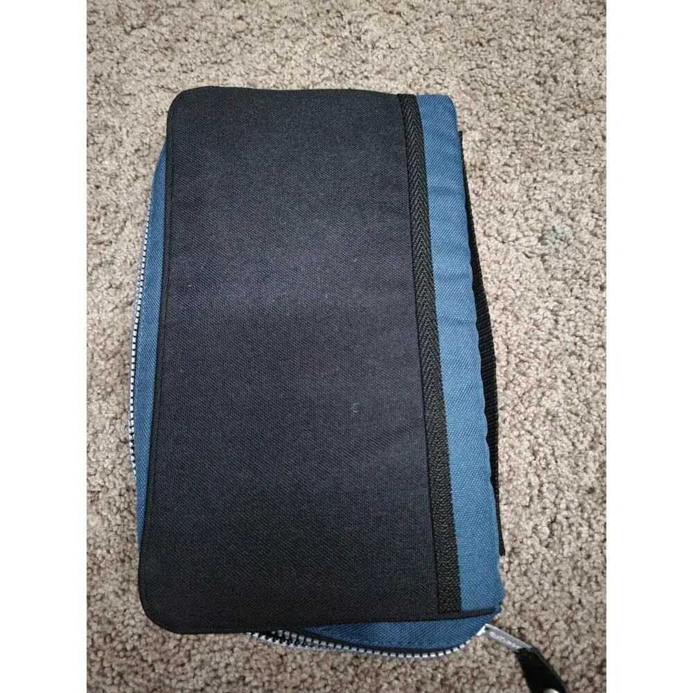 Case Logic CD/DVD/Blu-ray Storage Binder Case Blue Black